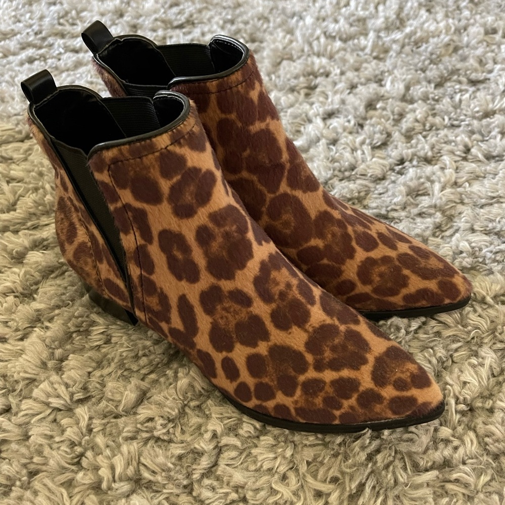 Nines west booties